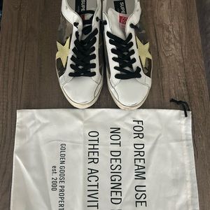 Golden Goose Sneakers